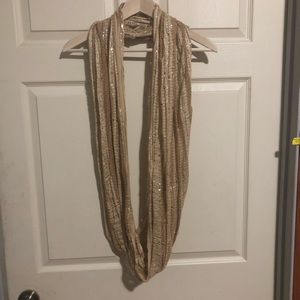 🔥5/$10 Sale or B3G2 🆓 Infinity Scarf